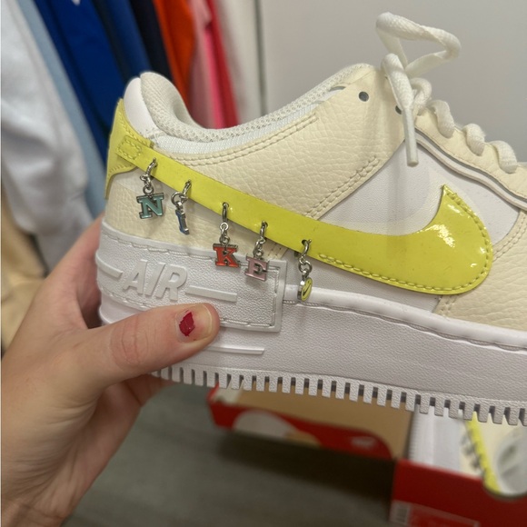 Nike Air Force 1 Low Shadow SE Have a Nice Day - Picture 1 of 10